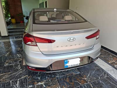 Hyundai Elantra 2022 (Total Genuine