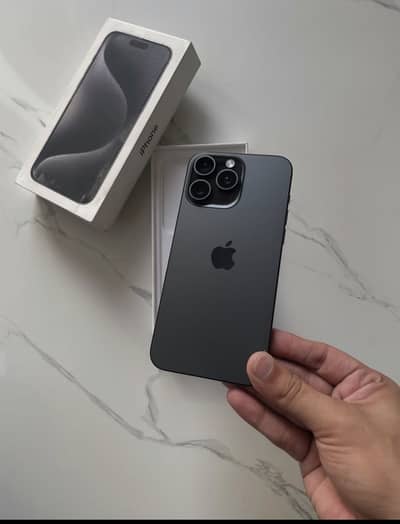 iPhone 15 Pro Max JV 256GB – 10/10 Condition