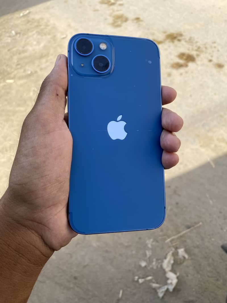 Apple iPhone 13 1