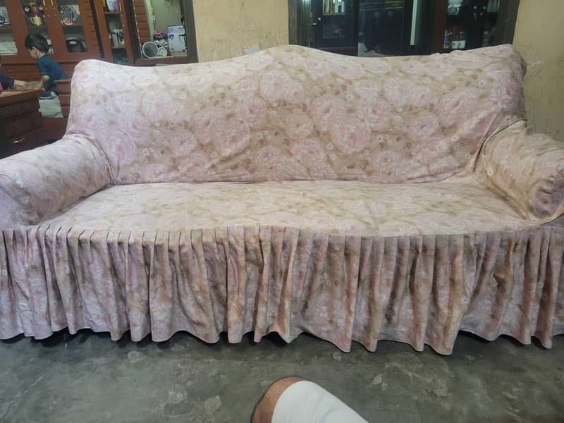 Sofa set usef 3