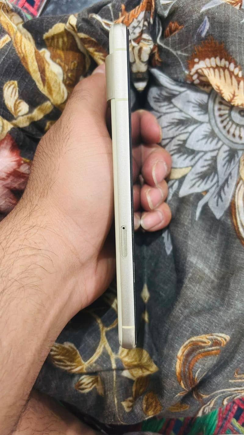 Google Pixel 7 2
