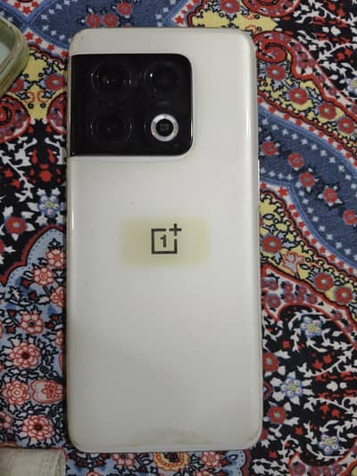 One Plus 10 Pro