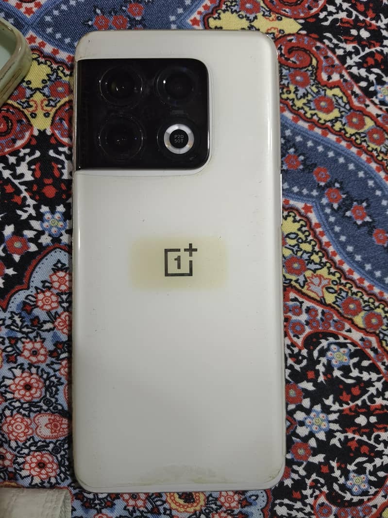 One Plus 10 Pro 0