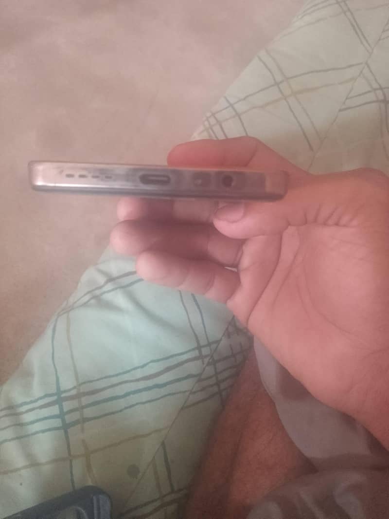 Infinix Note 30 3