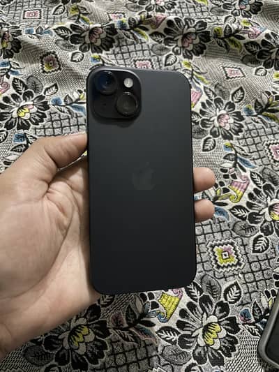 Apple iPhone 15