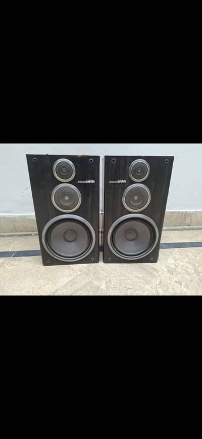 S-X 750 v