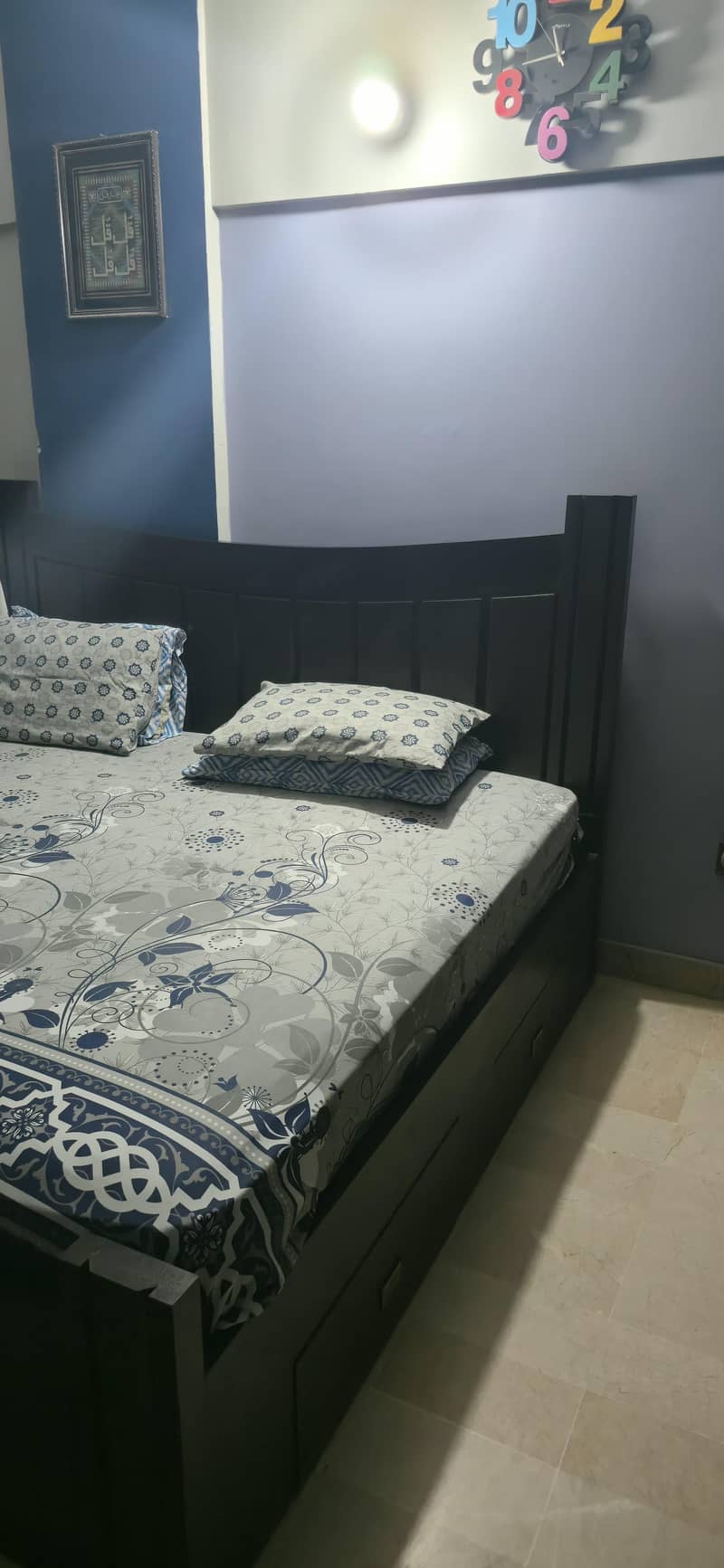 Bed with storage 1