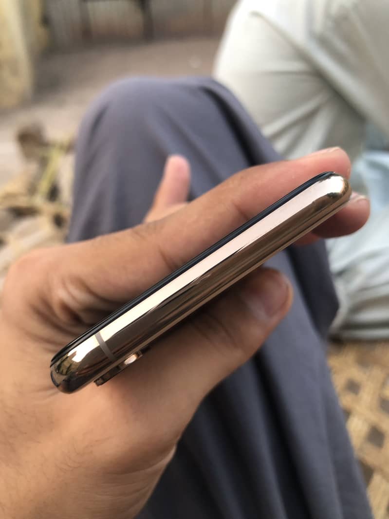 IPhone XS 1