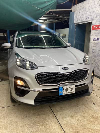 Kia Sportage FWD full options