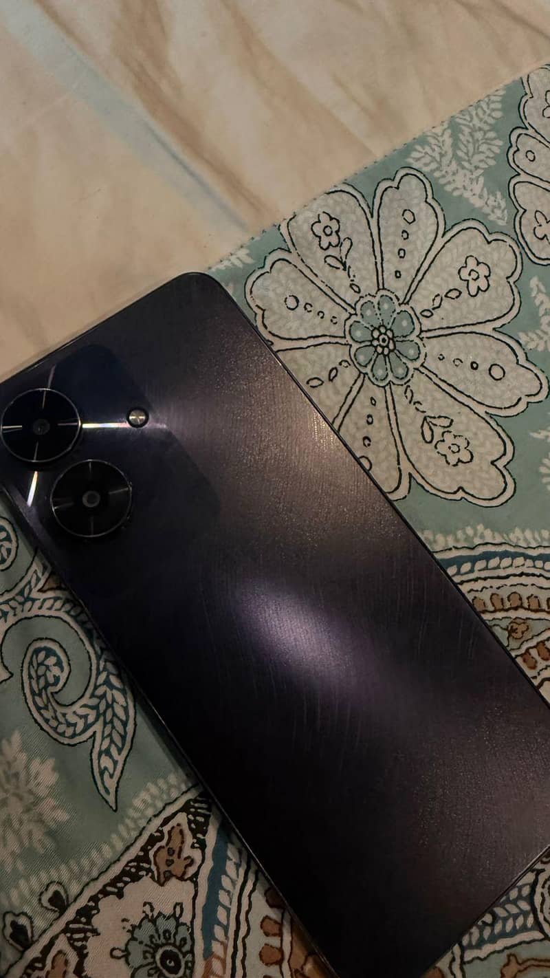 Realme Note 60 5