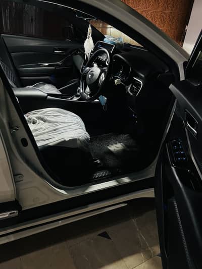 Toyota C-HR 2019