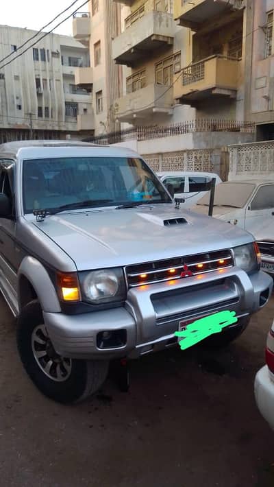 Mitsubishi Pajero 1993