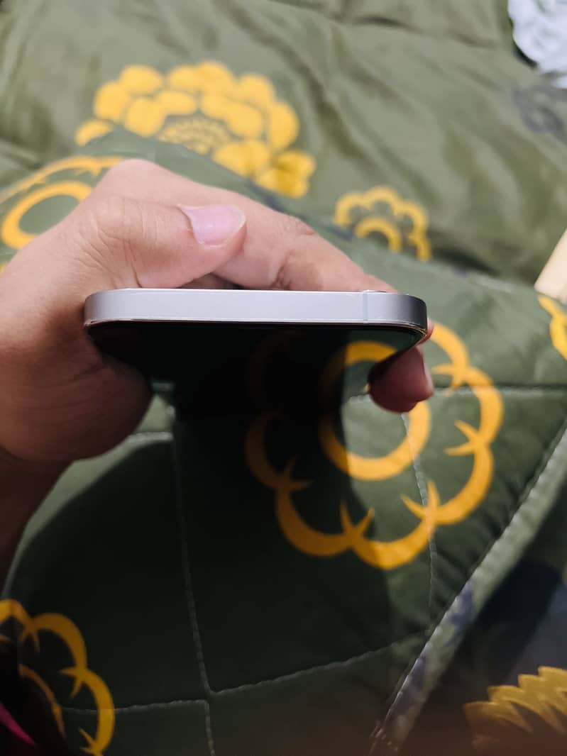 Apple iPhone 12 pro max 1
