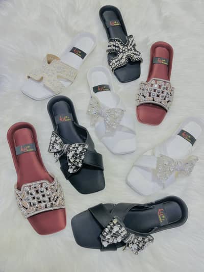 Fancy Ladies Chappal / Slippers - Beautiful New Designs Available