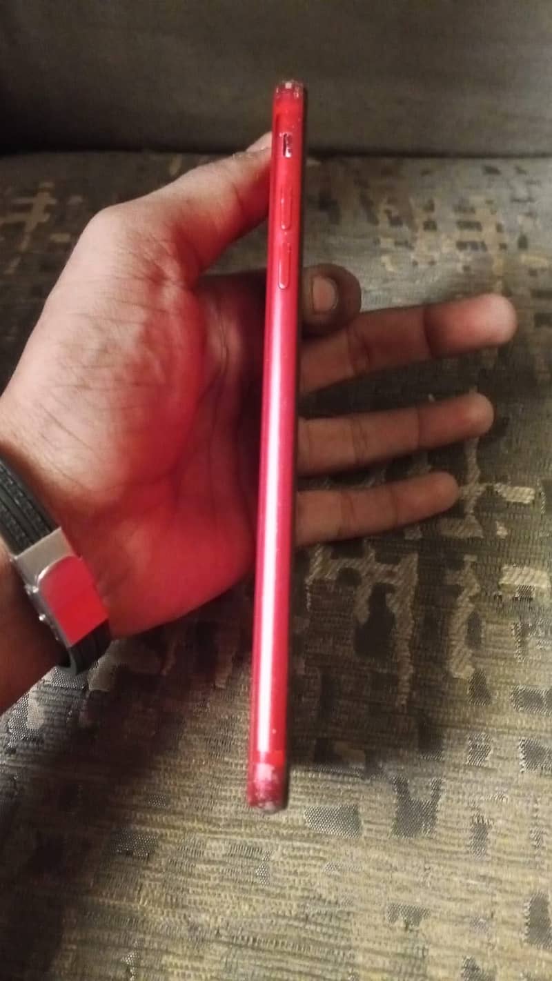 Apple iPhone 8 Plus 5