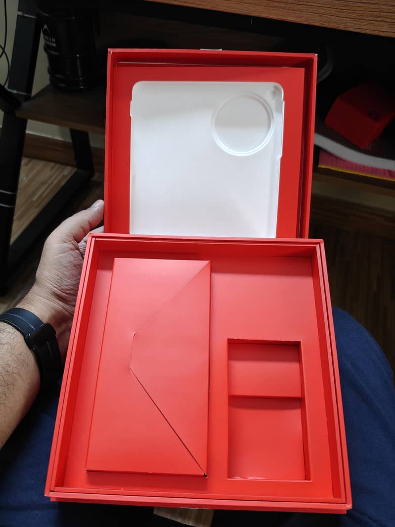 One Plus Open 4