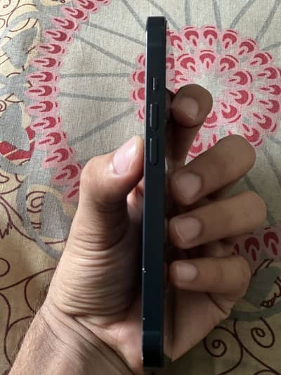 Apple iPhone 14
