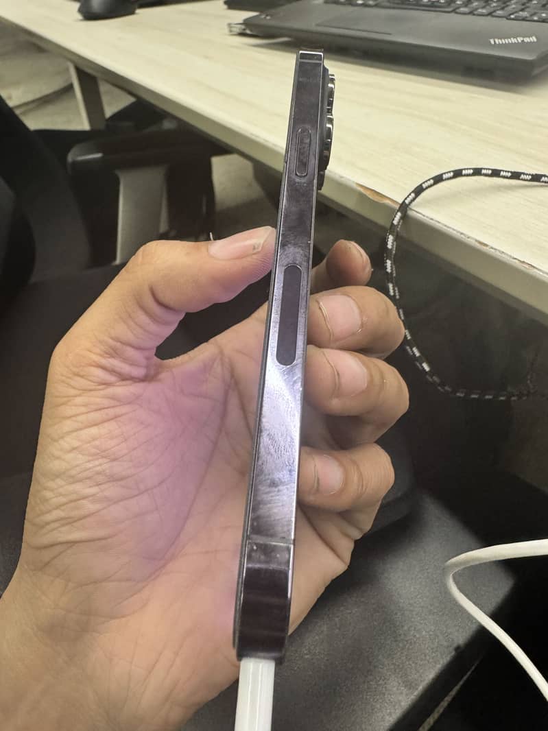 Iphone 14 pro max 0