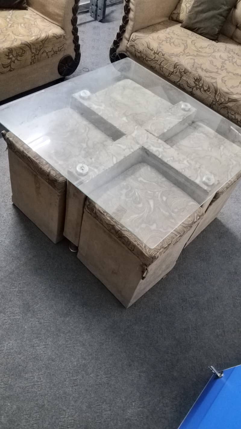 Mini Dining table. Very less used. 1