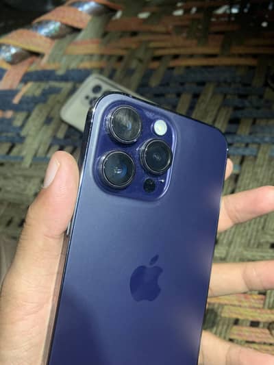 Apple iPhone 14 Pro Max