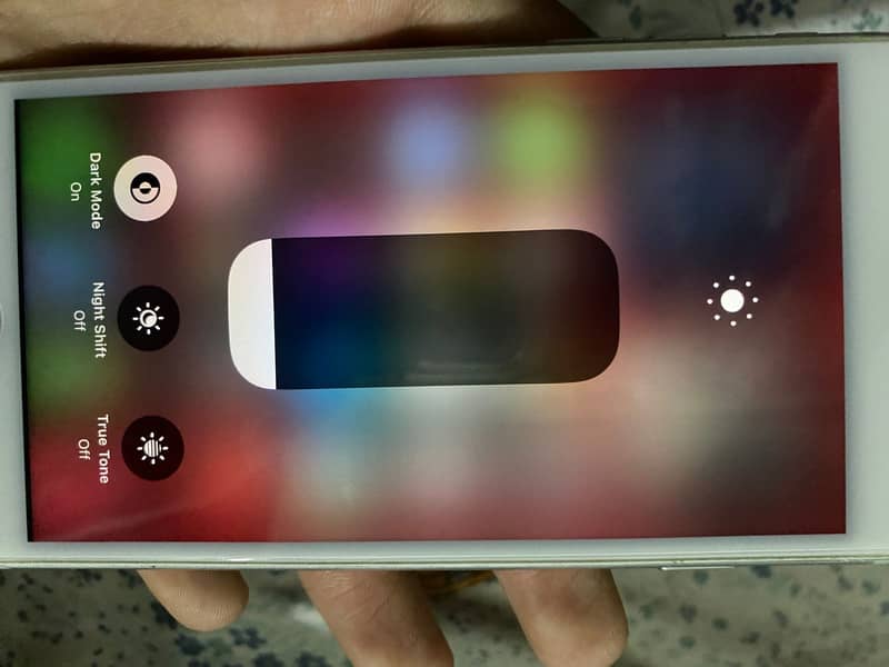 Apple iPhone 8 4