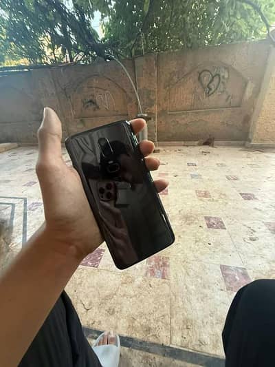 One Plus 6 in 10/10 Condition