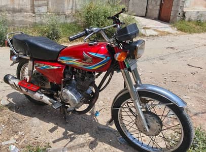Honda 125 CG 2018 Red Colour Price Negotiable