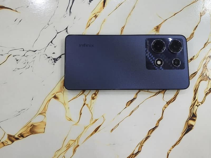 Infinix Note 30 5