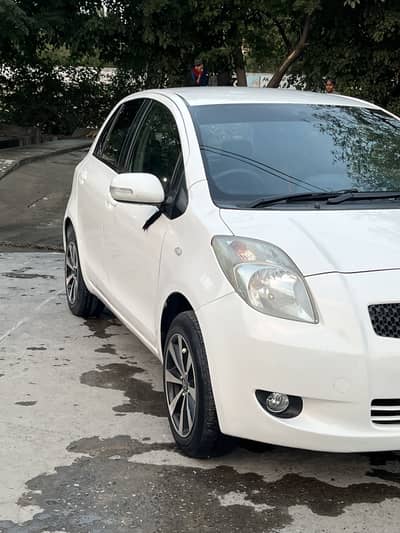 Toyota Vitz 2005