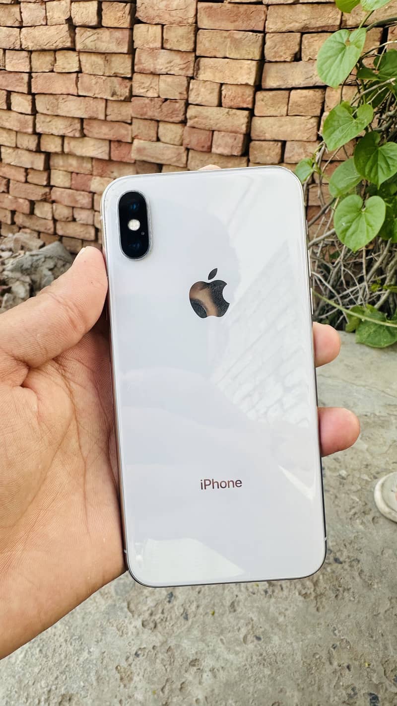 Apple iPhone X 0