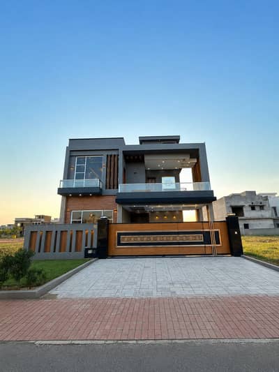 10 Marla Triple Story Luxurious Brand New House for Sale| Prime Location| Bahria Town