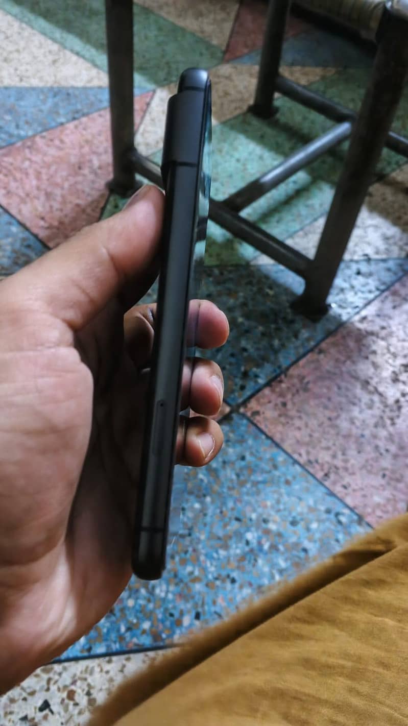 Google Pixel 8 7