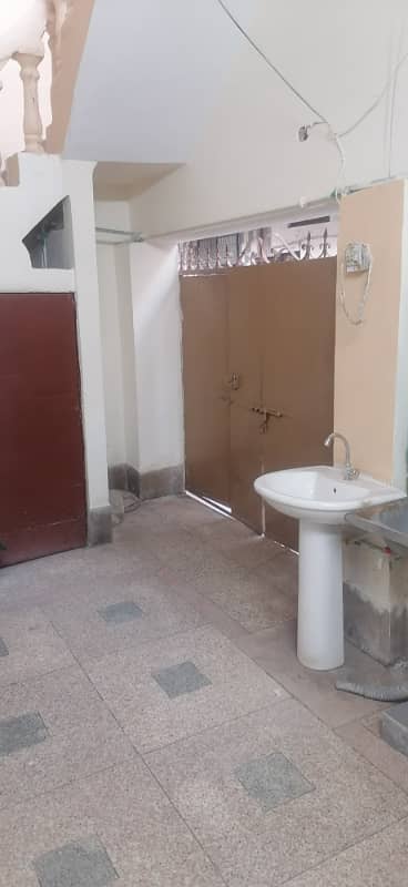 6 Marla Lower Portion For Rent