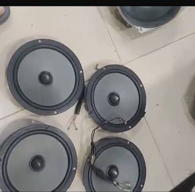 Focal speakers