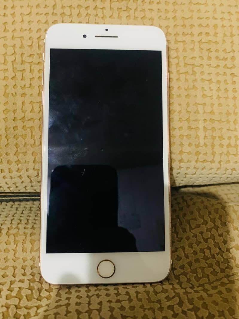 Apple iPhone 7 Plus 1