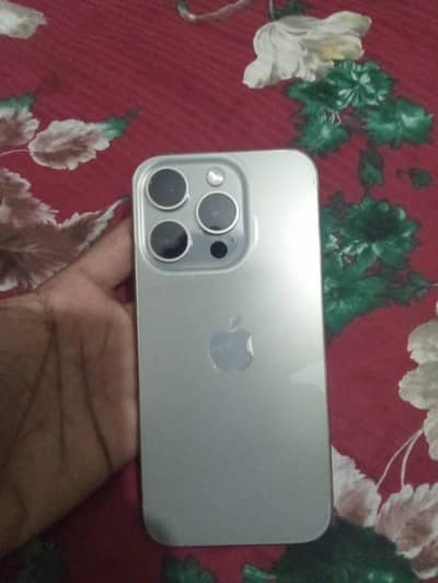 Apple iPhone 15 Pro
