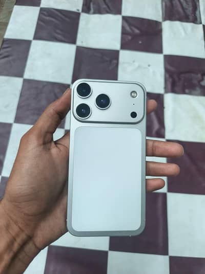 Apple iPhone XR