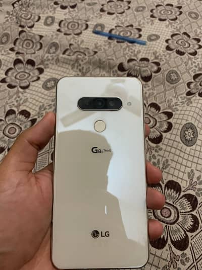 LG G8s ThinQ