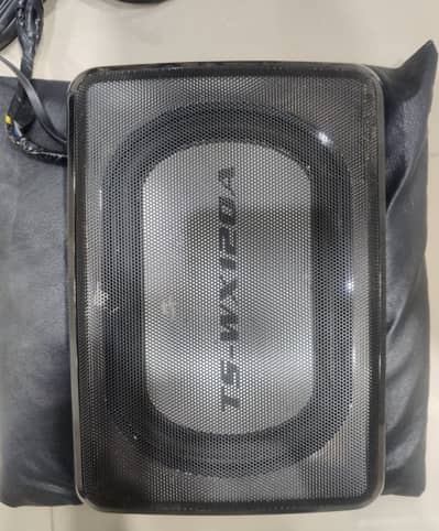 Poineer subwoofer