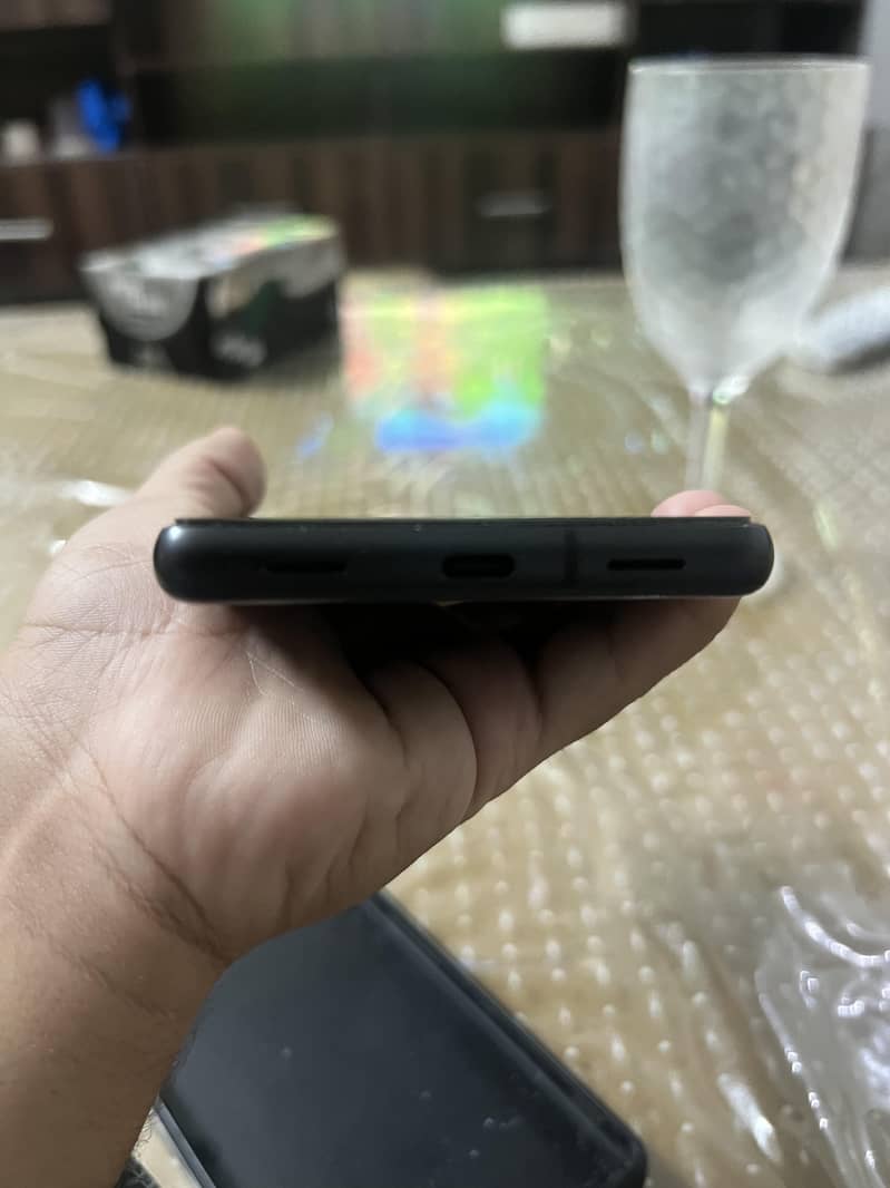 Google Pixel 7a 4