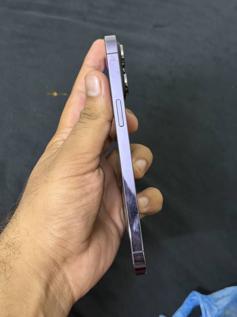 iPhone 14 Pro Max 3