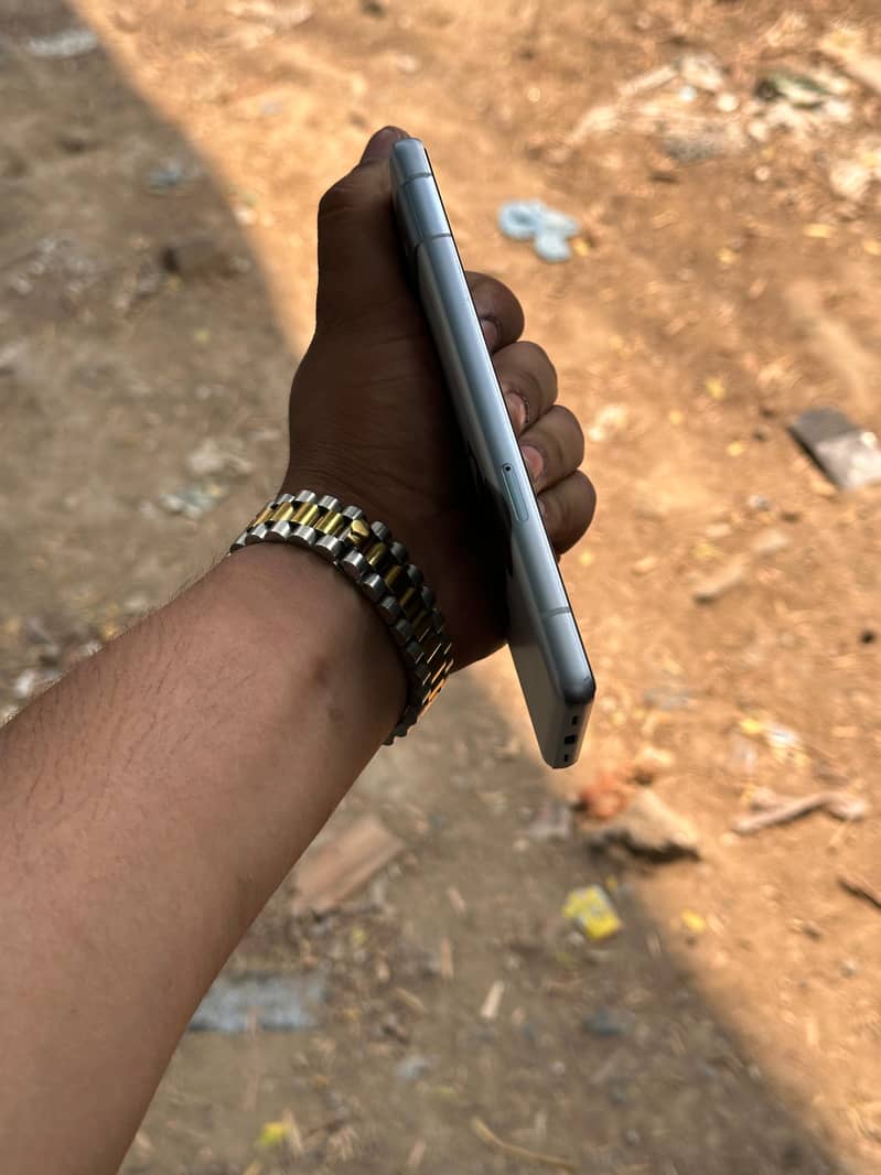 Google Pixel 7a 4