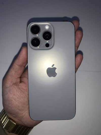 15 Pro Max non Pta jv 256 Gb natural titanium