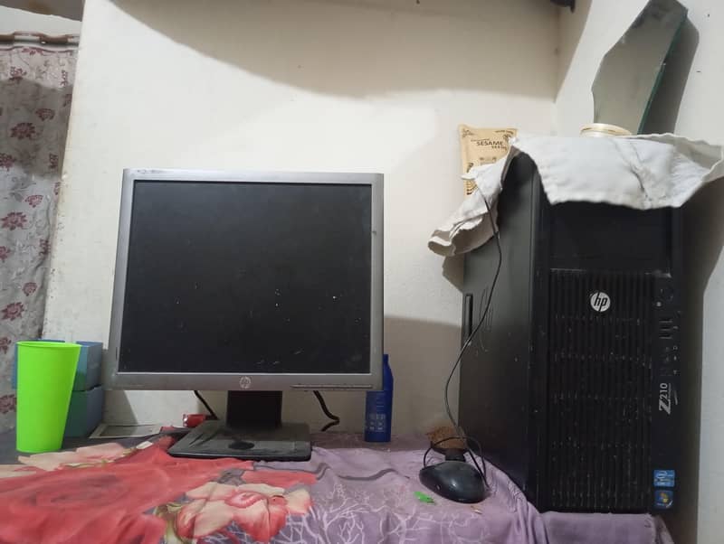 workstation 1
