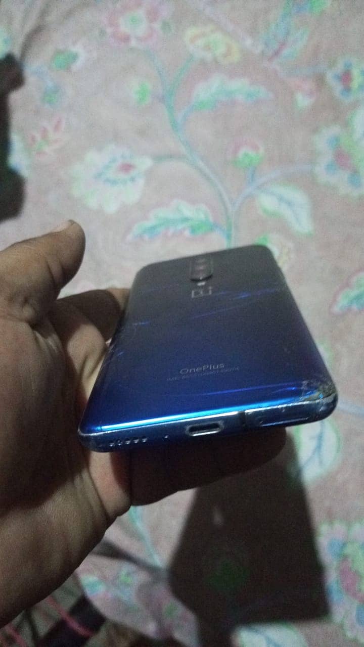 One Plus 7 Pro 4