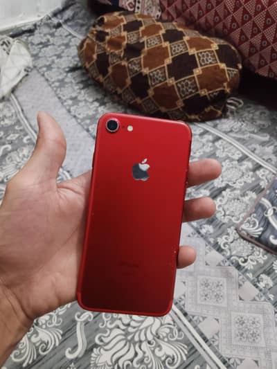 Apple iPhone 7