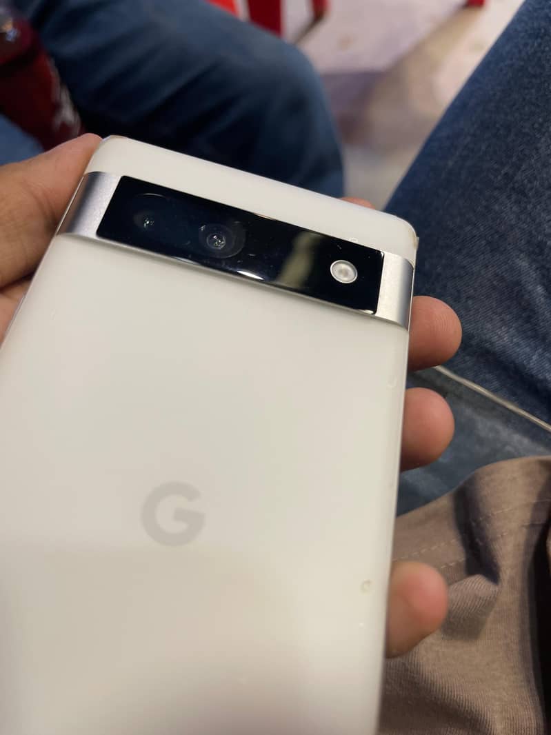 Google Pixel 7a 5