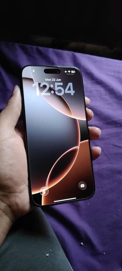 Apple iPhone 16 Pro Max 256 GB Factory Unlocked Sim time 10/10 Black