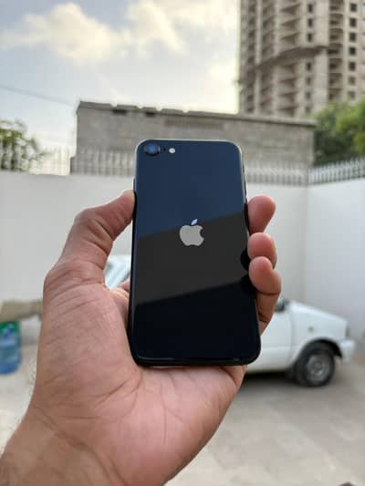 Apple iPhone SE
