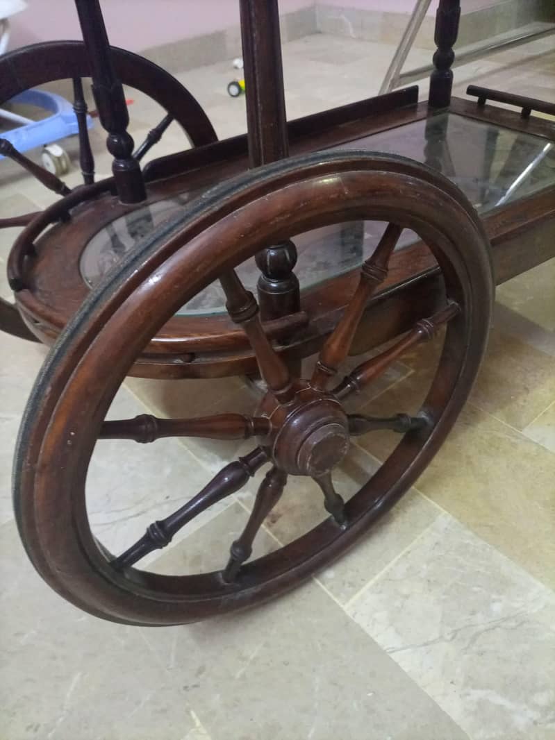 chinioti tea trolley 2